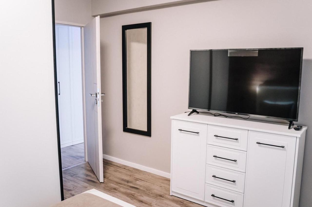 Scandinavian Lux Apartment Oradea Ngoại thất bức ảnh